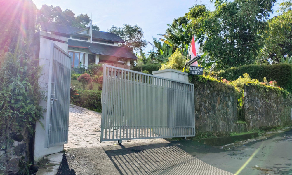 Gerbang Villa 227
