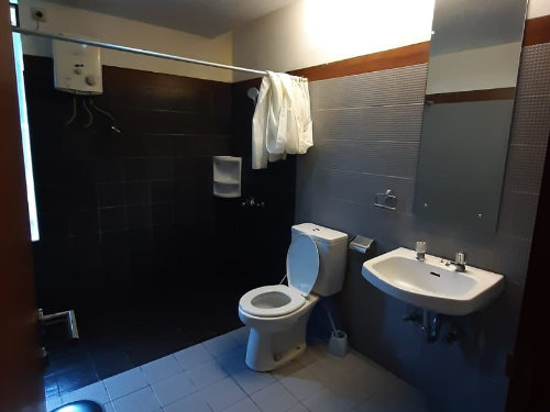 Kamar mandi Villa 227 Puncak